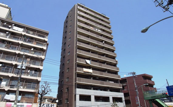 タカラレーベン