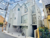 ビーワンの外観図