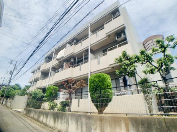 大井鹿島谷ハイツの外観図