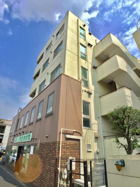 シルクロードビルの外観図