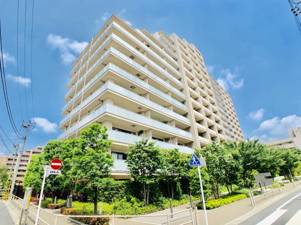 Brilliaときわ台ソライエレジデンスの外観図