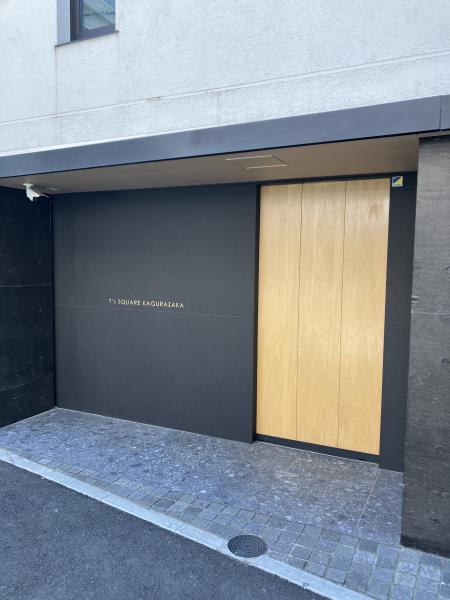 Ｔ’ｓ　ＳＱＵＡＲＥ　ＫＡＧＵＲＡＺＡＫＡの画像12