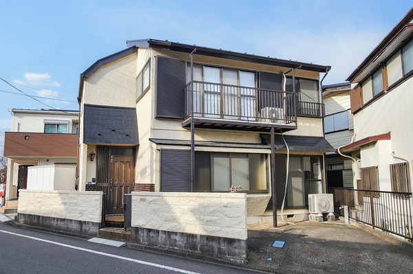 御園１丁目　良好な住環境に位置する一軒家
