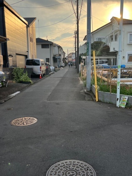南側前面道路