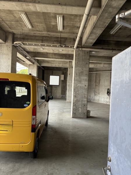【地下】駐車場