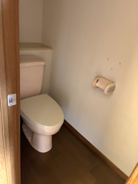 【１階】トイレ