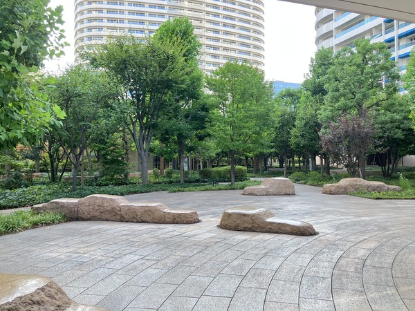 【敷地内緑地】