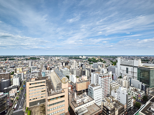開放的な眺望。タワーマンションならではの抜け感をご体感いただけます。（２０２６年６月１６日）撮影