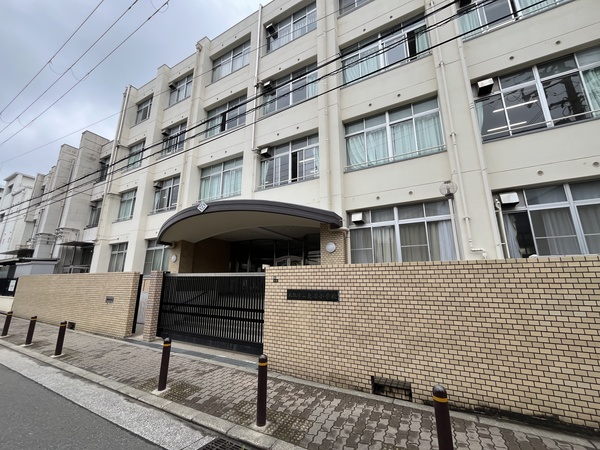 【周辺環境】大阪市立島屋小学校まで約４００ｍ徒歩３分