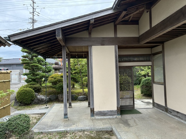 母屋