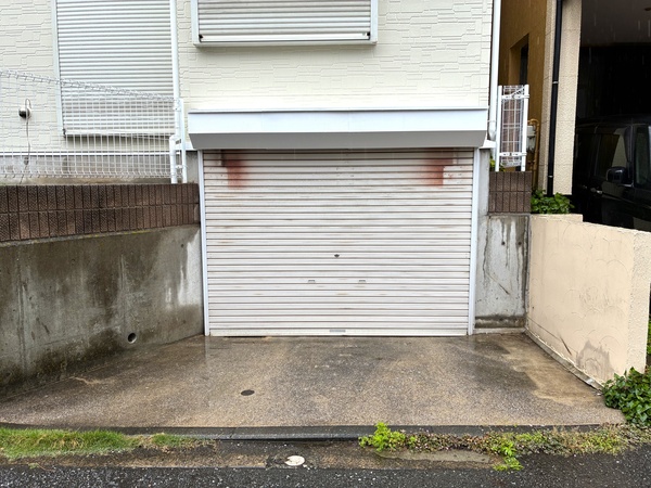【地下車庫付き】