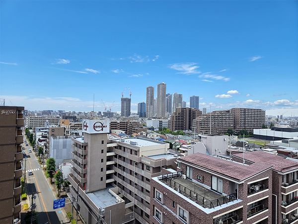 ■天気の良い日には、『東京タワー』・『スカイツリー』・『花火』を望むロケーションです。