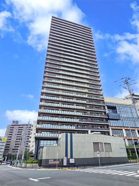 新綱島駅・綱島駅　徒歩３分圏内の立地。複数路線ご利用いただけます。