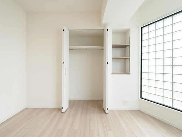 各部屋に収納スペースあり