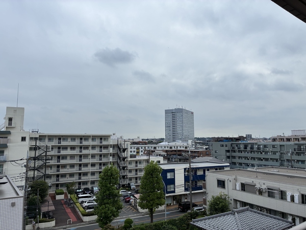 【最上階×南向きの眺望】最上階なので陽当たり・眺望・通風良好です
