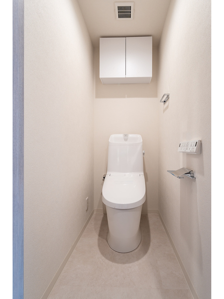 ◇リフォーム内容◇温水洗浄便座付きトイレ交換