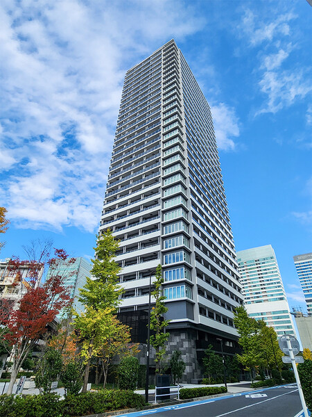 【外観】東京建物（株）分譲・総戸数４２０戸の大規模免震タワーマンション
