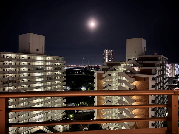 【眺望】バルコニーからの眺望（夜景Ｖｅｒ．）
