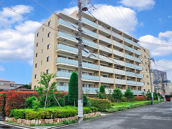 ２０１９年築・地上８階建て・総戸数６０戸