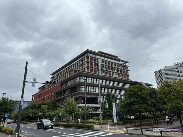 昭和医科大学江東豊洲病院まで約１８０ｍ 大きな総合病院が近くにあったら安心して過ごすことができます。