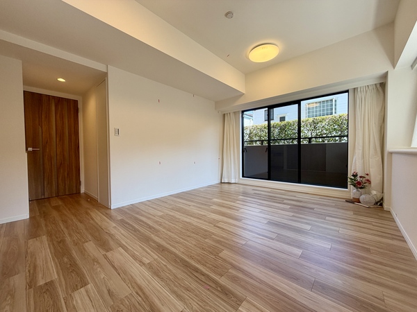 ＬＤ：整形された家具の配置がしやすいお部屋です。