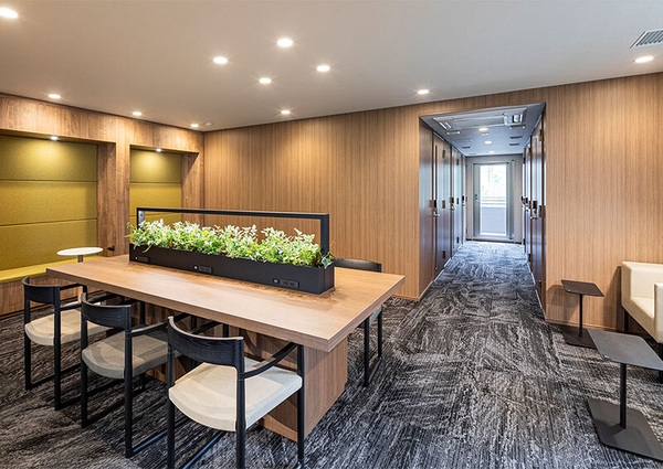 【スタディルーム】宿題やお仕事、読書と幅広く使える空間。無線ＬＡＮルーターも設置。