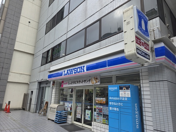 【周辺環境】ローソン横浜鶴屋町二丁目店まで５０ｍ