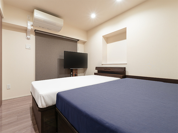 約６帖の洋室。主寝室としてお使いいただきやすいお部屋の形です。