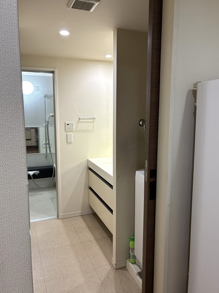 水回りの動線が繋がっているので、家事がしやすいお部屋となっております。