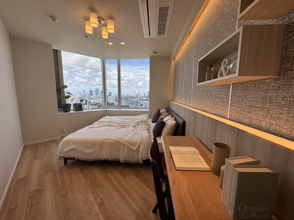 ～約８．６帖の洋室～