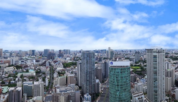 高層階だからこそ味わえる空の広がり、都心を見渡す眺めをお楽しみください。