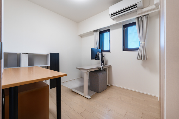 各部屋には収納スペース有