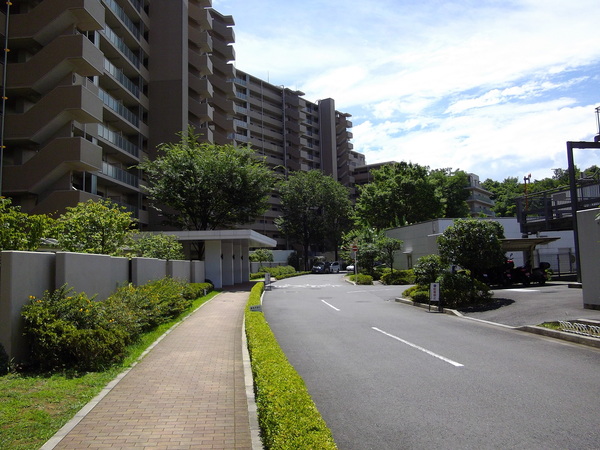 【内周道路】